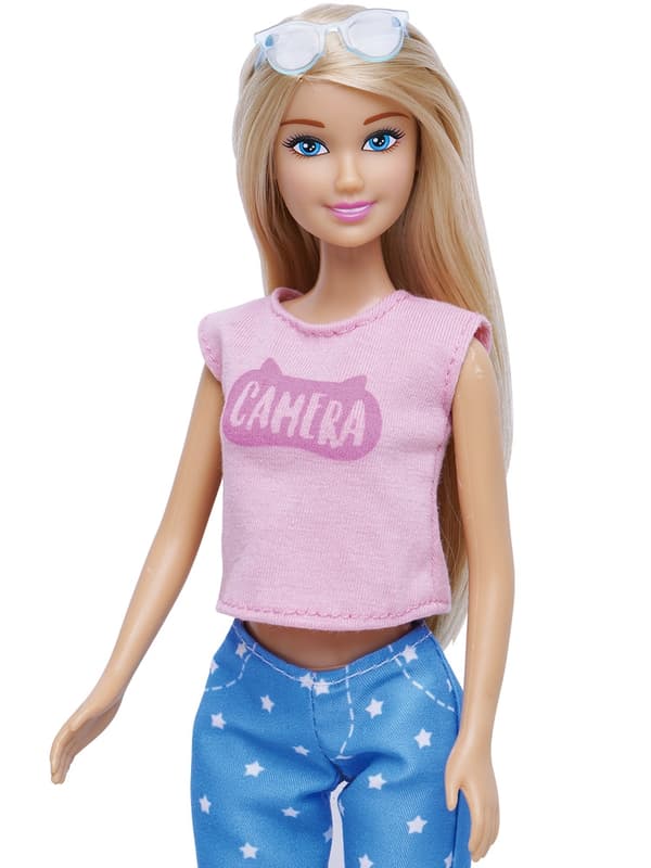 Anilily Doll med jeans