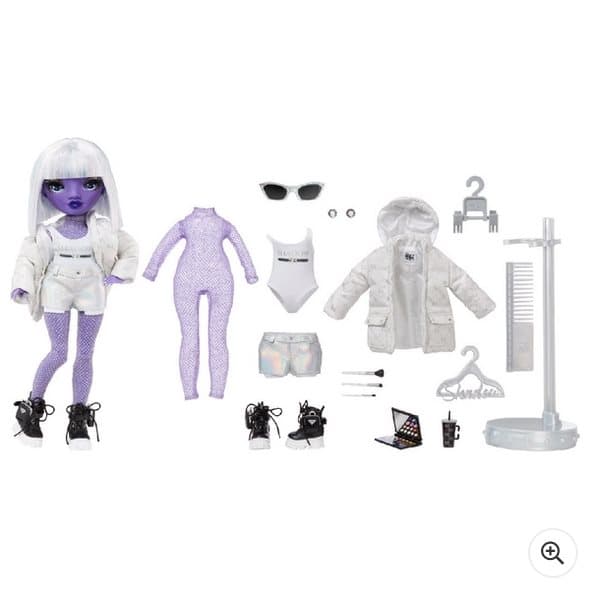 Shadow High Dia Mante Doll With Accessories