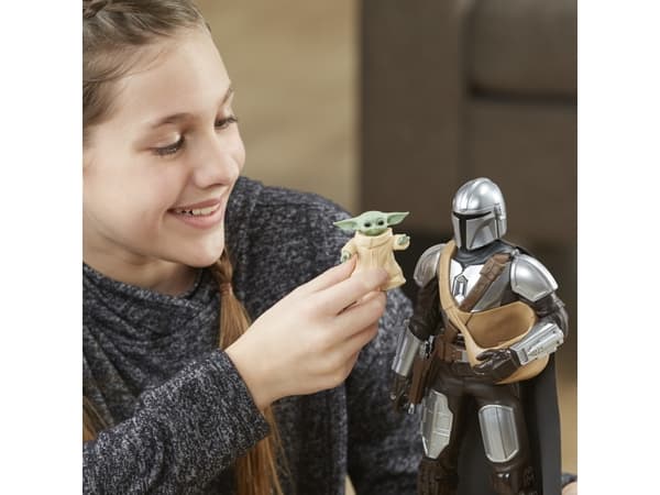 Star Wars Galactic Action The Mandalorian & Grogu Interactive Electronic Figures