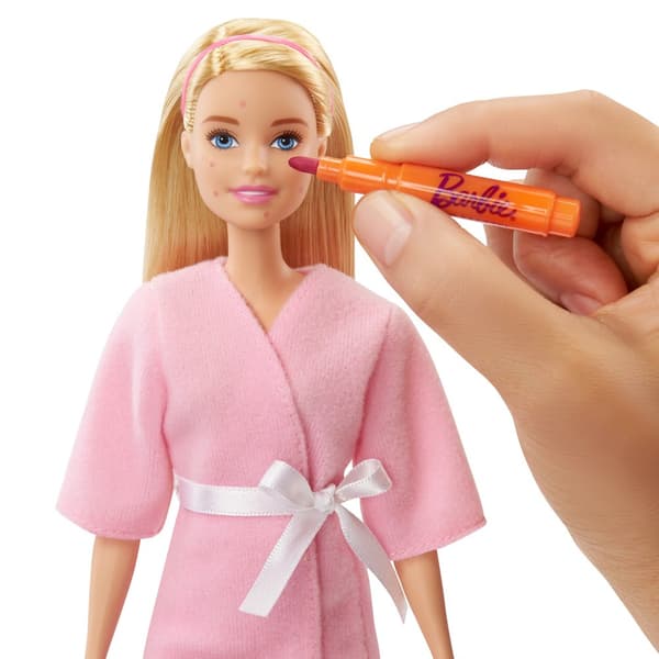 Barbie Lekset Med Tillbehörsdocka Spa Flerfärgad