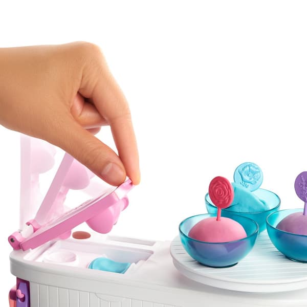 Barbie Lekset Med Tillbehörsdocka Spa Flerfärgad