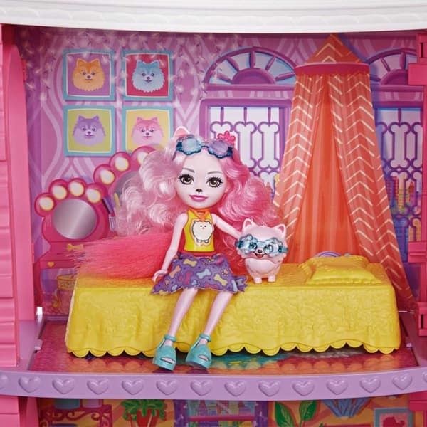 Enchantimals Palmer Pomeranian Lejlighedsdukke City Tails Flerfarvet