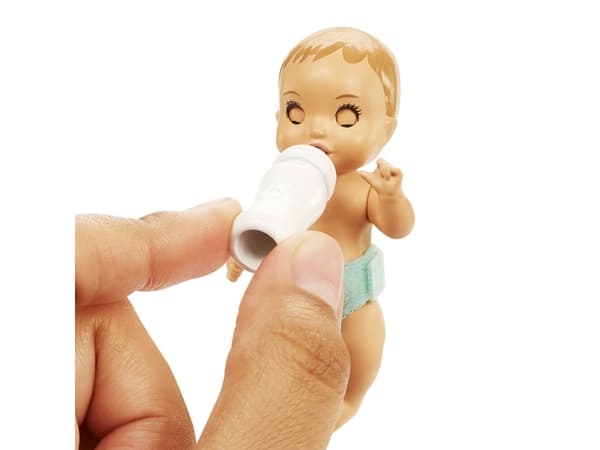 Barbie Skipper Sleepy Baby Playset