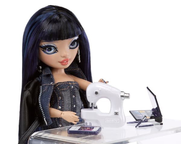RAINBOW HIGH Fashion Doll Navy Gurl