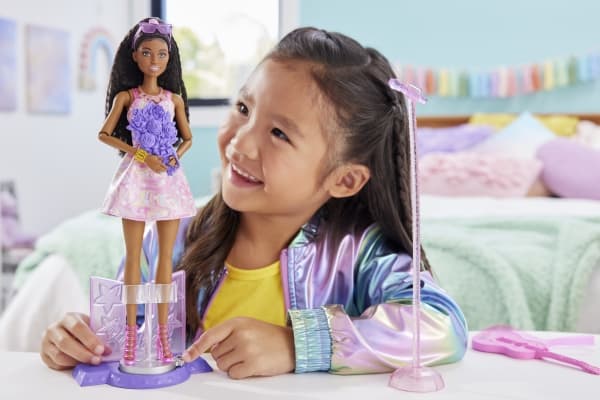Barbie Career Doll Pop Star HRG43 MATTEL