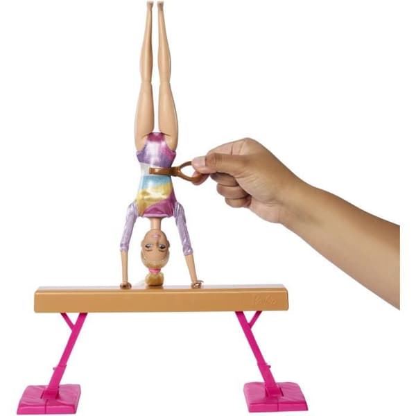 Barbie-Gymnastik-Box med docka och mer än 10 tillbehör HRG52