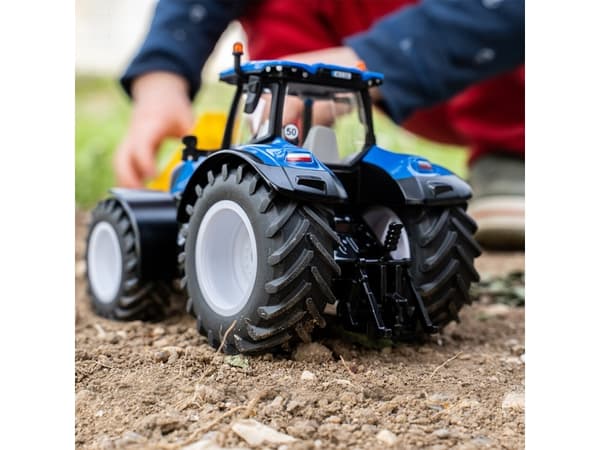 Siku 1:32 New Holland T7.315 Hd
