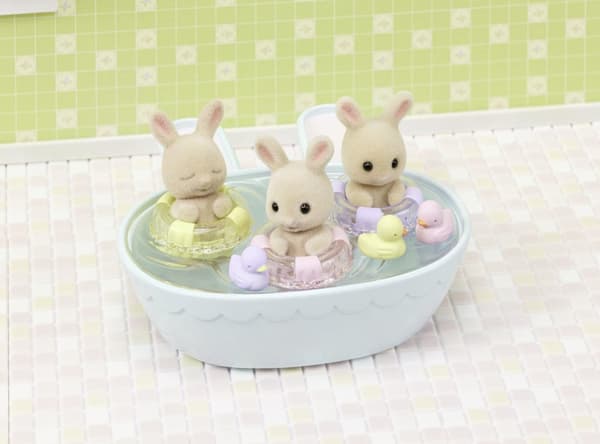 Sylvanian Families Badetoalett til trillingene