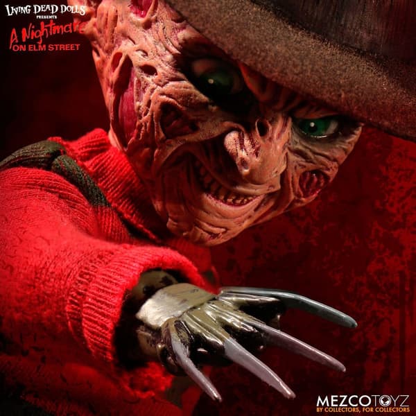 English A Nightmare on ELM Street Freddy Krueger Talking doll 25cm