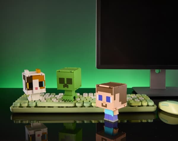 Minecraft FLIPPIN'' FIGS Assortment, 6 yr(s), Minecraft, Assorted colours, Plastic