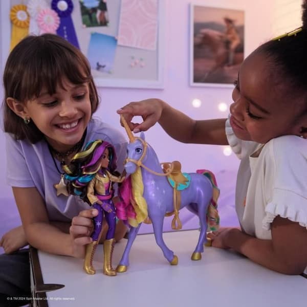 SPIN MASTER UNIHORN MED FUNKTIONER 28 CM WILDSTAR + DOLL 24 CM Unicorn Academy