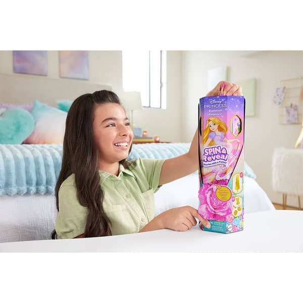 Disney Princess Frozen Rapunzel Pyöri Ja Paljasta -nukke Pinkki