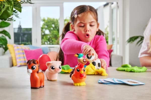 Zuru Eggy Wawa Surprise Egg Large - surprise farm playset