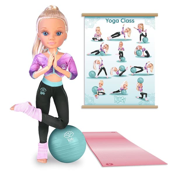 Nancy Yoga Class Dukke