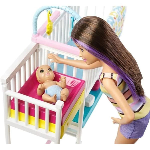 BARBIE Skipper barnvakt Twin Room