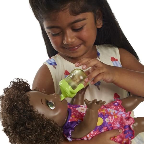Baby Alive - Love to Eat - Black Hair Doll
