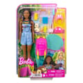 Miniatyrbild 2 av 5: Barbie - Barbie Brooklyn Camping med valpminifigur, ryggsäck, sovsäck och tillbehör - HDF74 docka