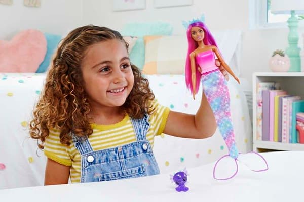 Barbie Set Docka Det Var En Gång Förvandlingsbar Till Sjöjungfru Eller Kunglig, Baby Drak Och Enhörning, Från 3 År, HLC28