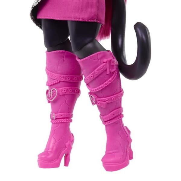Monster High - Catty Black - Docka med kattamulet och tillbehör HXH76