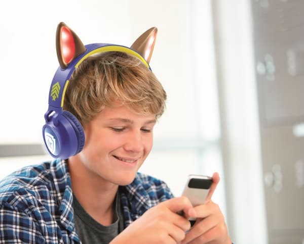 Paw Patrol Bluetooth headphones with lights