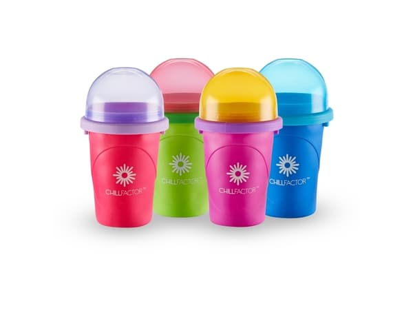 CHILLFACTOR FRUITASTIC SLUSHY MAKER ASS CDU - assorted