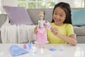 Pikkukuva 4 / 5: Disney Princess 2-in-1 tarinat Tuhkimo muotinukke, jossa on 2 klipsautettavaa yläosaa, 2 hametta ja 9 asustetta