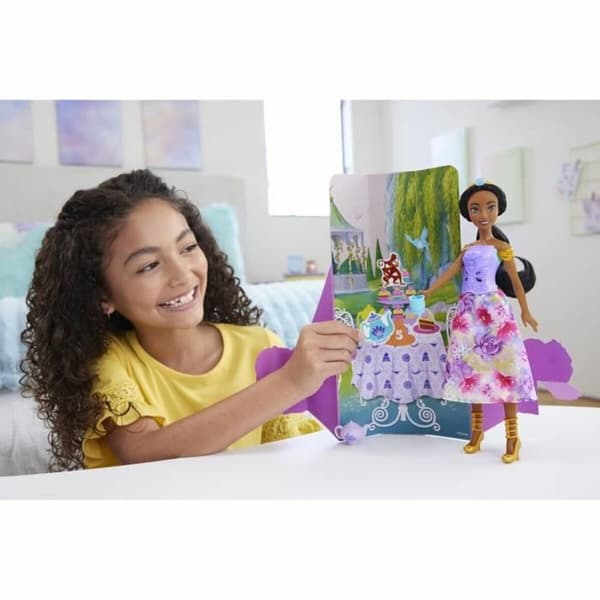 Babydocka med tillbehör Disney Princess Spin & Reveal Jasmine