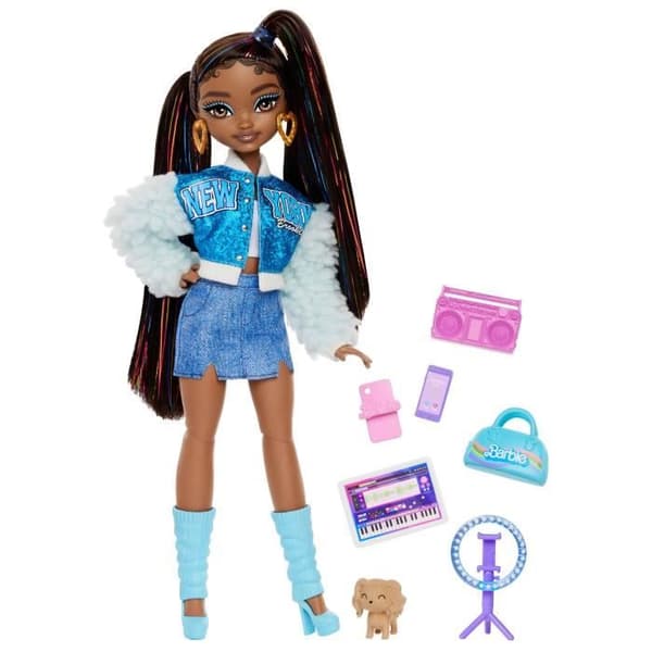 BARBIE Drömteam « Brooklyn » - Docka och 8 tillbehör - Barbie - HYC22