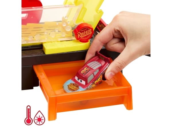 Disney Pixar Cars Bilar från Disney och Pixar lekset med biltvätt som ändrar färg på bilen och gör den redo för tävling, Biltvätt, 4 År, Multifärg