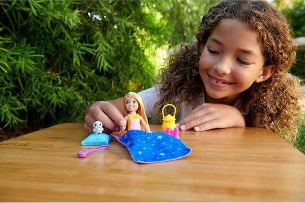 Barbie Camping Chelsea