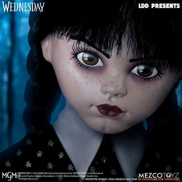 Docka - Mezco Toyz - Wednesday The Living Dead - Svart - Fina detaljer - Flexibla leder