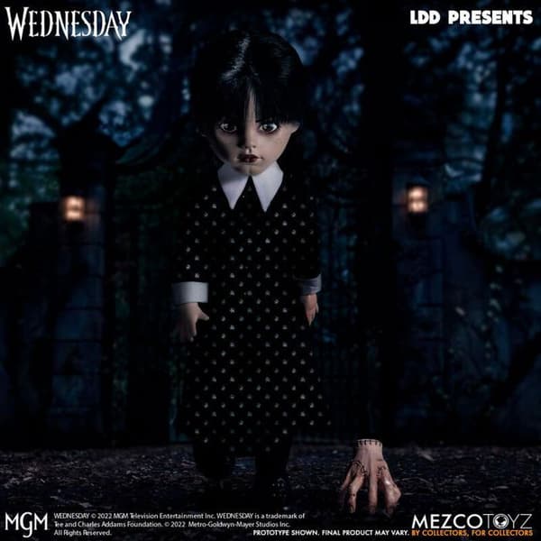 Docka - Mezco Toyz - Wednesday The Living Dead - Svart - Fina detaljer - Flexibla leder