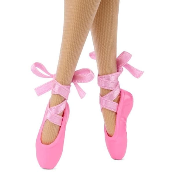 BARBIE Star Dansare - Mattel docka - JBJ09