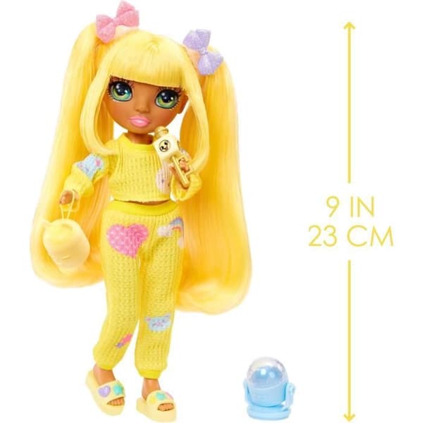 Junior High Pyjamas Party - 22 cm ledad modedocka - Sunny (Gul) - Många accessoarer - från 4 år