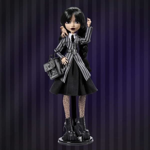 Monster High-Märker Addams i Uniform-Pop?e med Lilla Dingen - Monster High - HXJ04