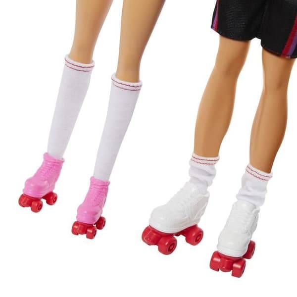 Barbie-Fashionistas-Låda med dockor och rullskridskotillbehör HXK90