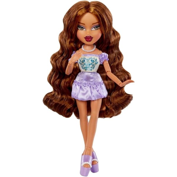 Bratz Goin Out Yasmin doll 25cm