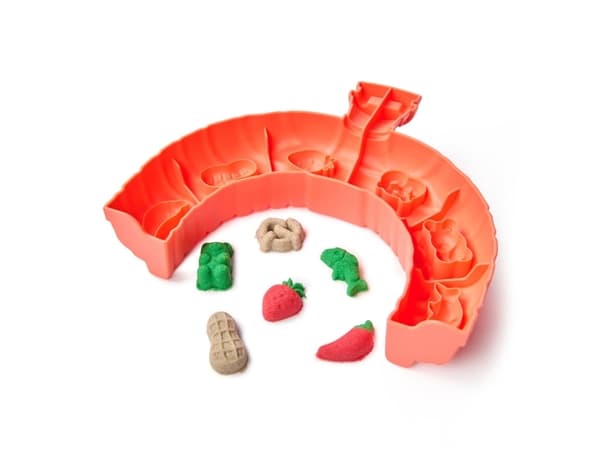 Kinetic Sand Squish Pizza