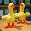 Pikkukuva 2 / 4: Elektroninen laulava ja puhuva ankkanukke - akku