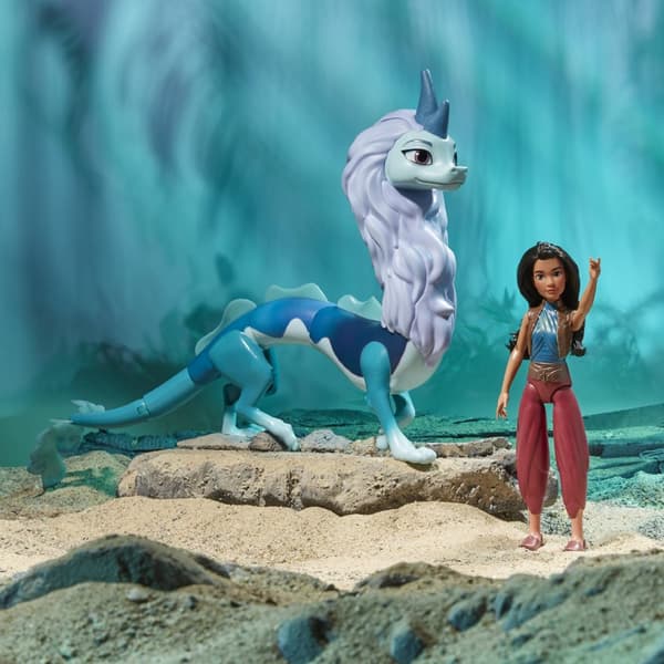 NUKKE Raya ja Sisu Viimeinen lohikäärme Väriä vaihtava 66 cm DISNEY-elokuva Hasbrolta