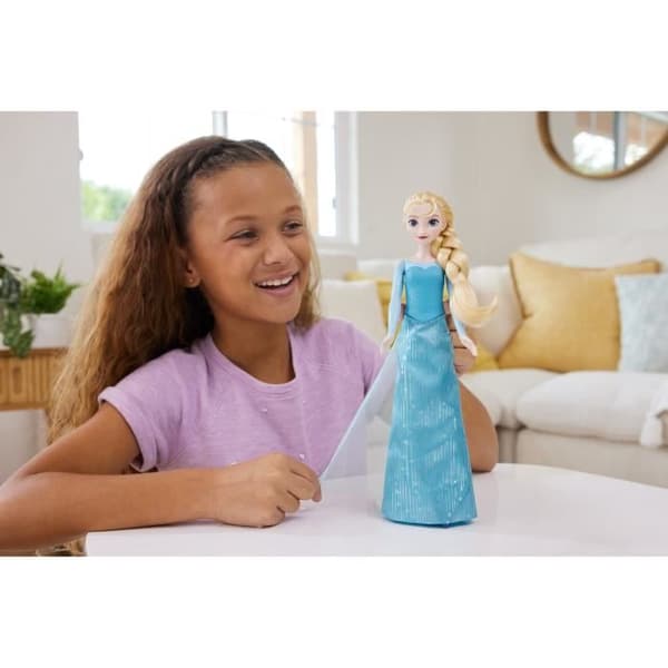 Fryst Elsa-Mattel Disneydocka med förband och tillbehör HLW47