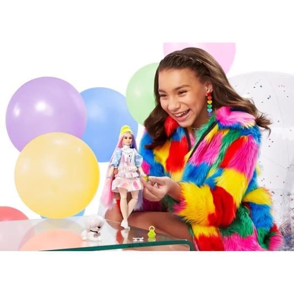 Barbie - Extra Grön Hat Långt Mauve och Rosa Hår - Docka - 3 år och +