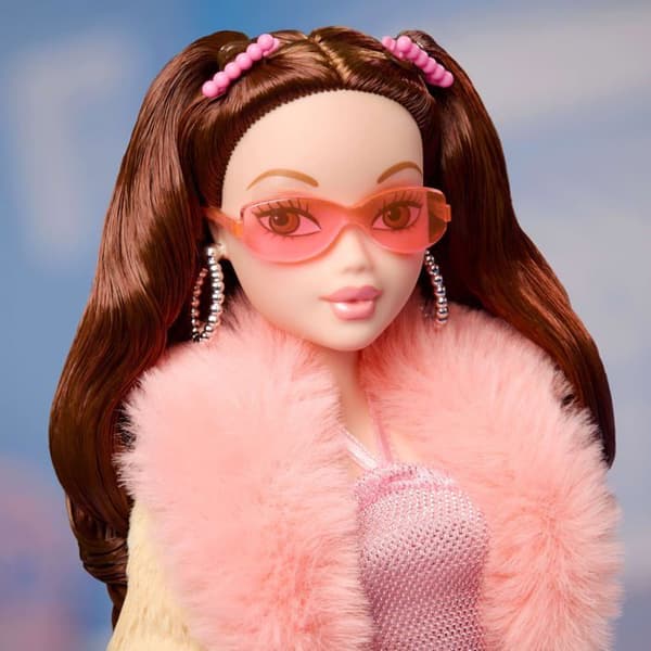 Mattel Doll - HYC19 - Barbie Doll Barbie My Scene Chelsea Samlardocka ()