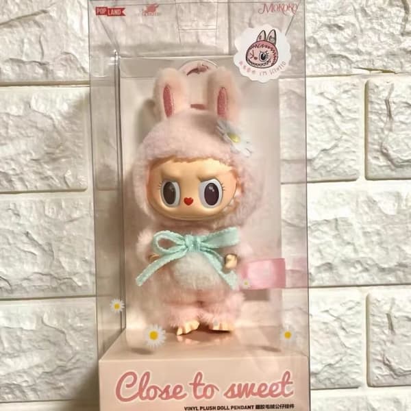 Mokoko 1:a vårblomma Sweetheart Rosa Labubu Vinyldocka Kawaii Ryggsäck Hänge Dekoration Docka Nöjespark Begränsad upplaga