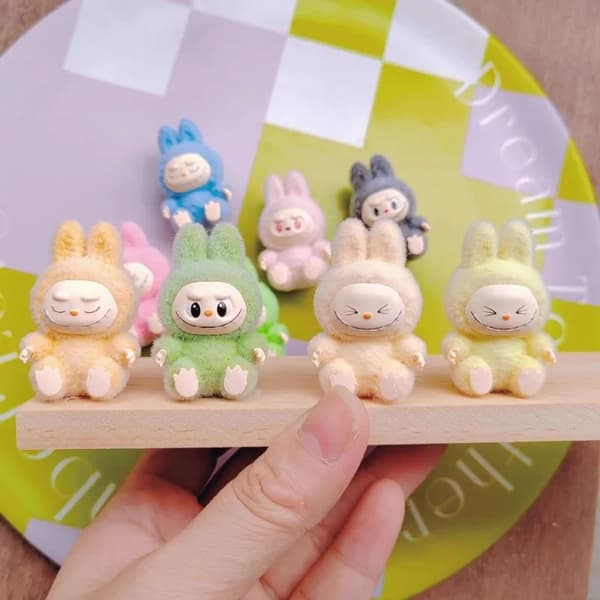 Nytt 10st Mini Labubu Sittställning Action Figur Söt Labubu Dockor Set Modellkollektion Dekor Dekorationer Tillbehör Barnpresenter