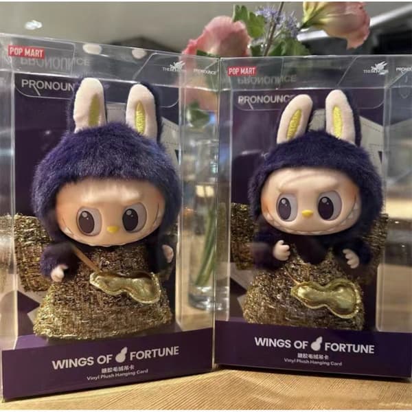 Het hög kvalitet Labubu Angel zimomo themonsters tecknad söt anime actionfigurer skrivbordsdekorationer Julklappar