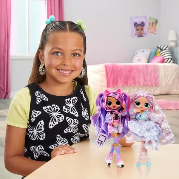 LOL Surprise OMG - Modedukke - Ace - 24 cm dukke og tilbehør - Fra 3 år
