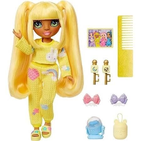 Pyjamasparty för högstadiet - 22 cm ledad modedocka - Sunny (gul) - Massor av tillbehör - från 4 år