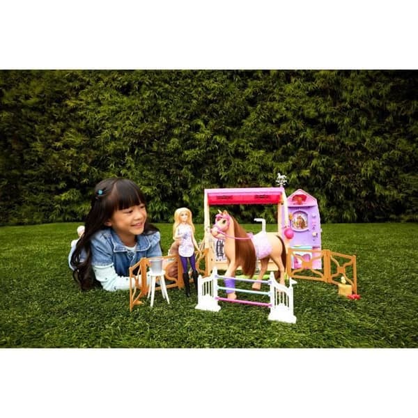 BARBIE Barbie Mysteries: Den stora hästjakten - Ultimat stalllekset - Barbie - HXJ44