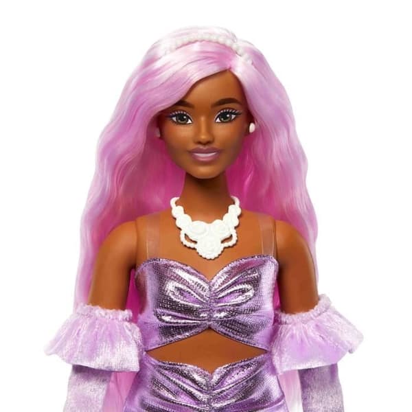 Barbie-Deluxe Stil-Barbie-Docka Med Blank Rosa Klänning HYV25
